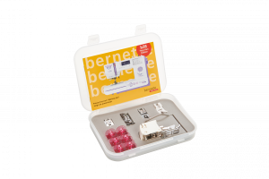 bernette_38_Yaya_Han_Presser_Foot_Set_open