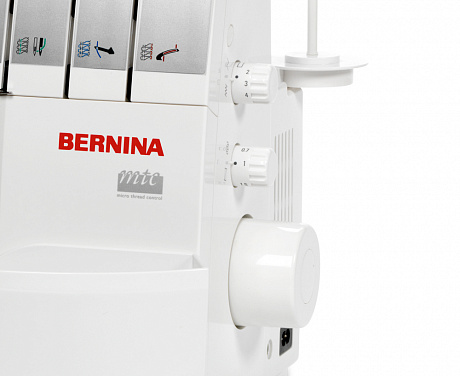 Оверлок Bernina L460, Швейцария