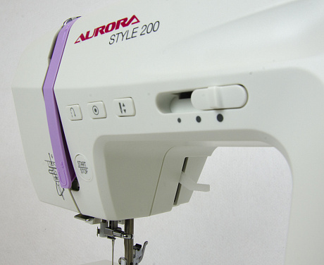 Бытовая швейная машина Aurora  Style 200